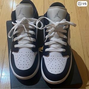 Jordan Black and White Men's Sneakers